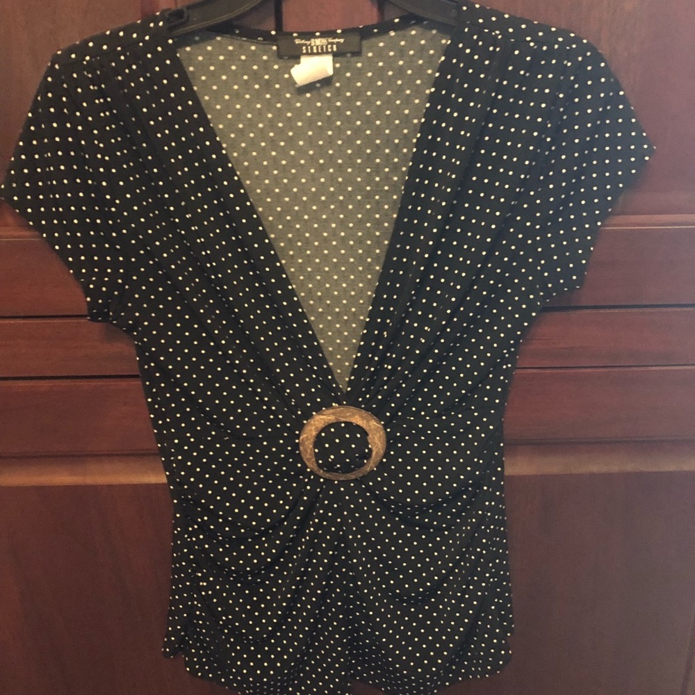 Short sleeve polka dot shirt